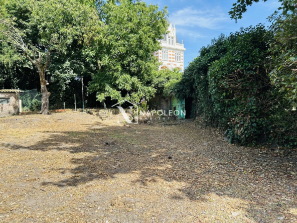 Local d'activité à vendre à Famars près de Valenciennes, parfait pour votre entreprise