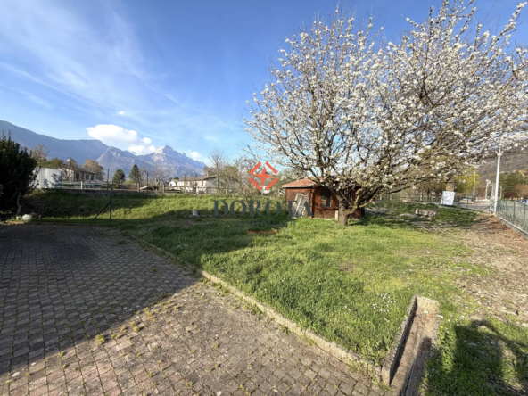 Terrains constructibles plats à vendre à Le Versoud, 315 m²