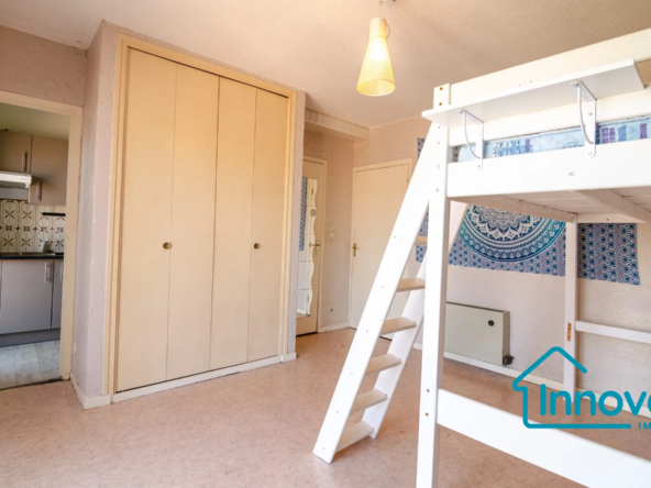 Appartement T1 bis de 23 m² avec balcon, parking et cave à Toulouse