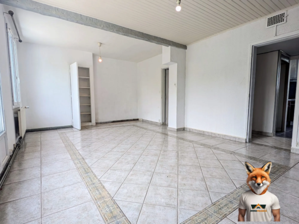 Appartement T3 dans le bouchon de Champagne à Troyes avec parking et cave