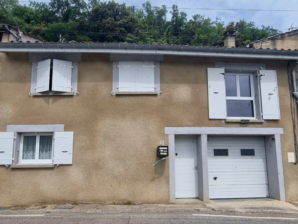 Maison de village rénovée à Saint Jean de Muzols avec deux logements, terrasse et garage