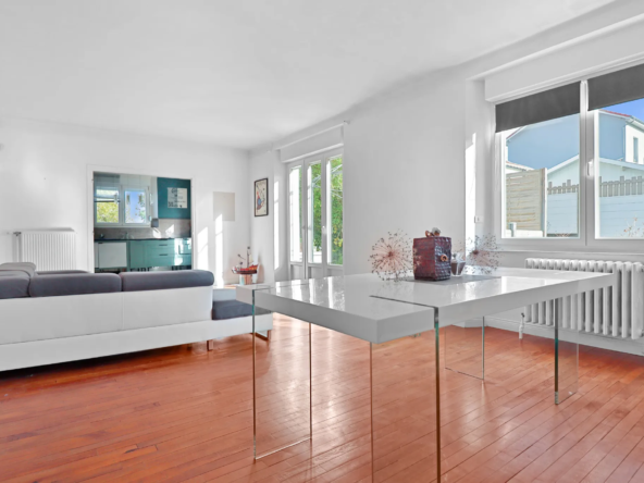 Maison individuelle de plain pied avec sous-sol et garage à Audun-le-Roman