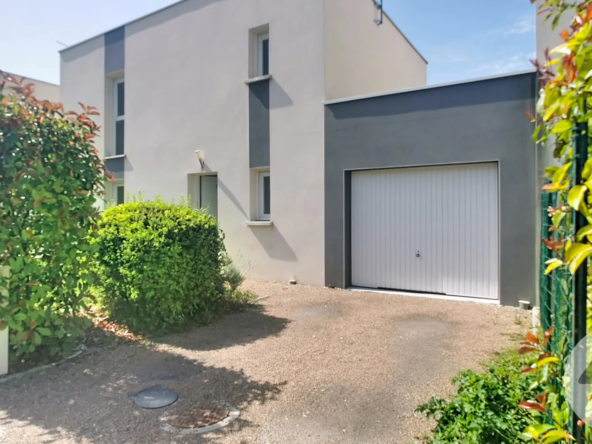 Maison individuelle à Troyes de 99 m² avec terrasse et jardin en vente