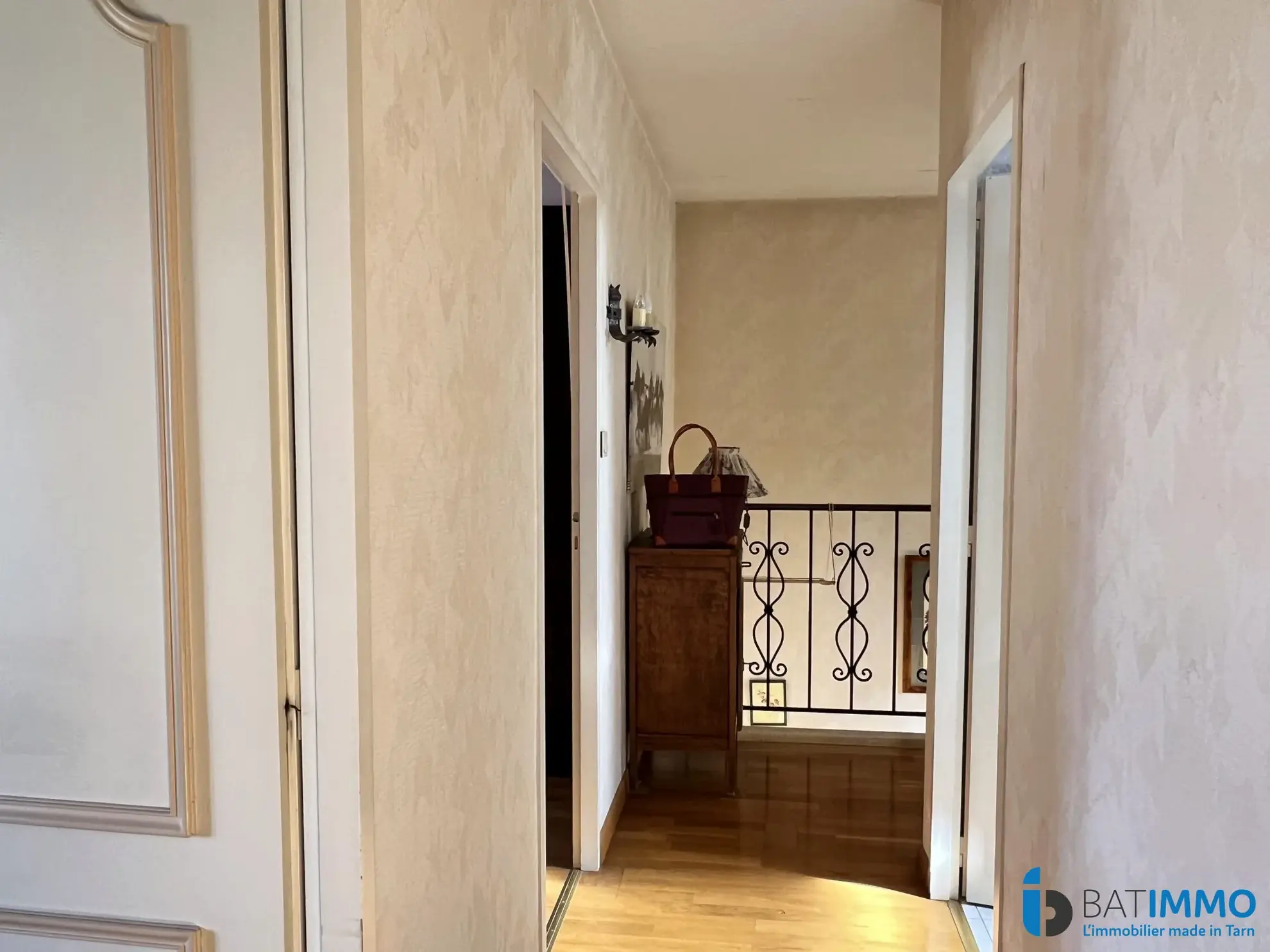 Etage - Dégagement Maison de 102 m² avec jardin et garage à Albi Cantepau 