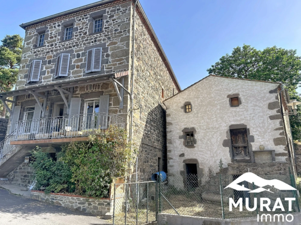 Maison en pierre à vendre à Olloix avec grange et dépendances – Opportunité rare