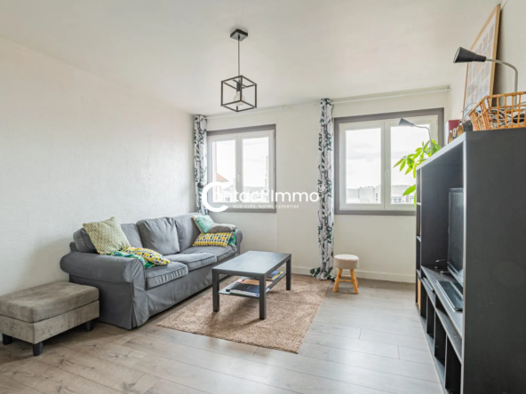 Appartement T4 de 70 m² à Clermont-Ferrand avec cave et travaux en cours