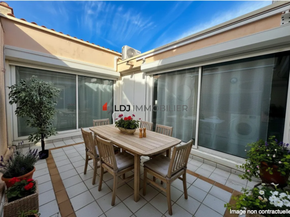 Maison individuelle hors copropriété avec grand extérieur près de la plage