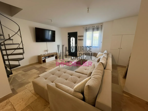 Appartement 3 pièces à vendre à Carpentras avec parking et rénovations de qualité