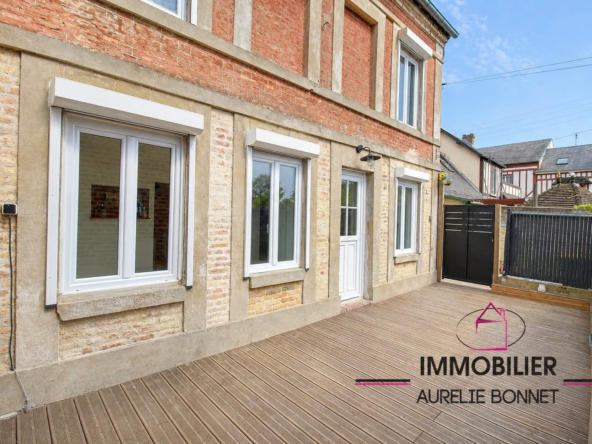 Maison de ville avec terrasse à Touques – idéal investissement ou résidence principale