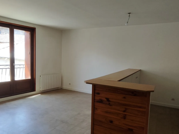 Appartement T3 avec garage à Ste Foy l'Argentiere - Bien situé et lumineux