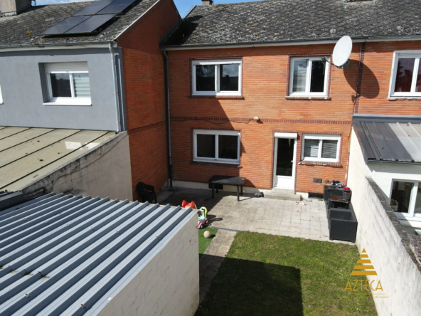 Maison à vendre à Roeulx avec jardin et garage – Prête à emménager