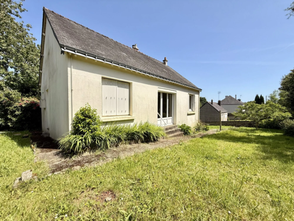Maison de plain-pied à vendre à Pontivy avec jardin et garage