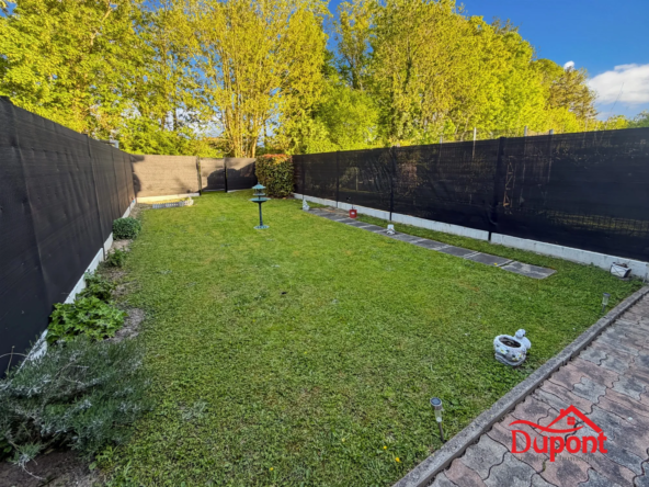 Maison rénovée de 83m² avec 3 chambres et jardin à Mortagne-du-Nord