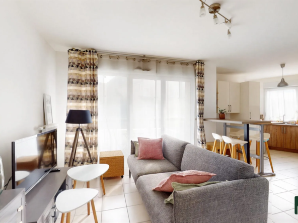 Appartements 2 pièces avec loggia et parking à Mainvilliers - Opportunité à saisir