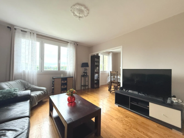 Bel appartement T4 lumineux avec garage à Clermont-Ferrand secteur Nord
