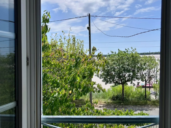 Maison ancienne avec vue sur l'estuaire à Gauriac - Charme de l'ancien