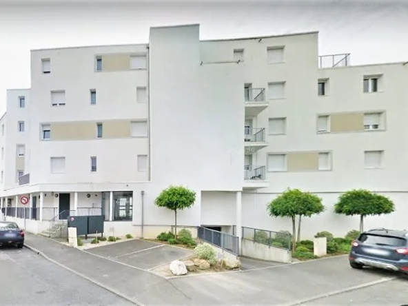 Appartement 3 pièces avec balcon et parking sécurisé à Saint-Nazaire
