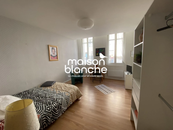 Studio à vendre au centre de Libourne - Habitat pratique de 23 m²