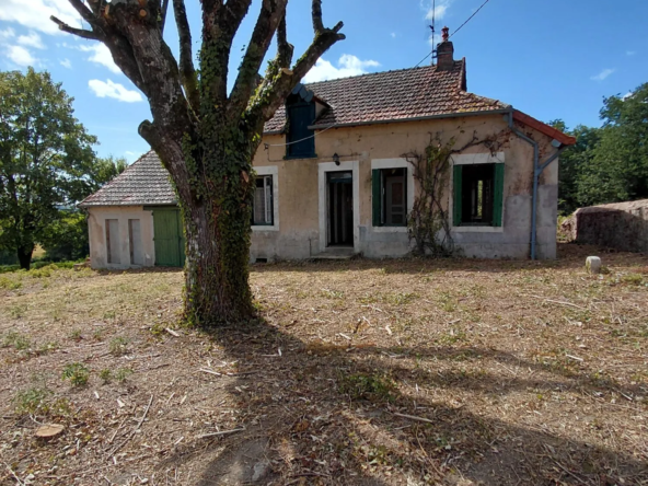 Maison de campagne authentique avec potentiel de rénovation dans le Morvan