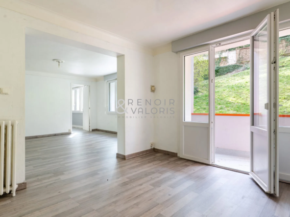 Appartement 4 pièces avec balcon et garage à Nancy, secteur recherché