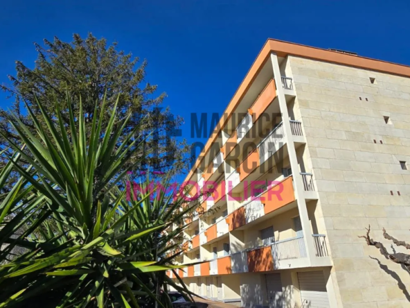 Appartement lumineux de 66,38 m² avec balcon, cave et parking à Avignon
