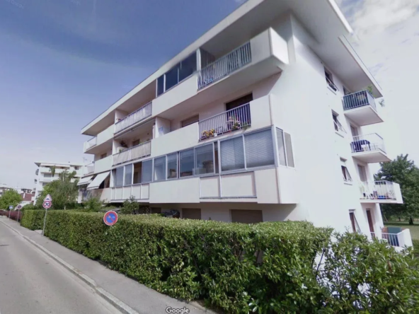Appartement à Gaillard proche Genève avec grand balcon et cave - Opportunité d'investissement