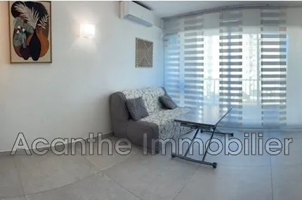 Appartement rénové avec vue mer au dernier étage à La Grande-Motte