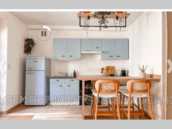 Maison en pierres de 54 m² à vendre à Montignac-Lascaux, financement à terme ou crédit vendeur