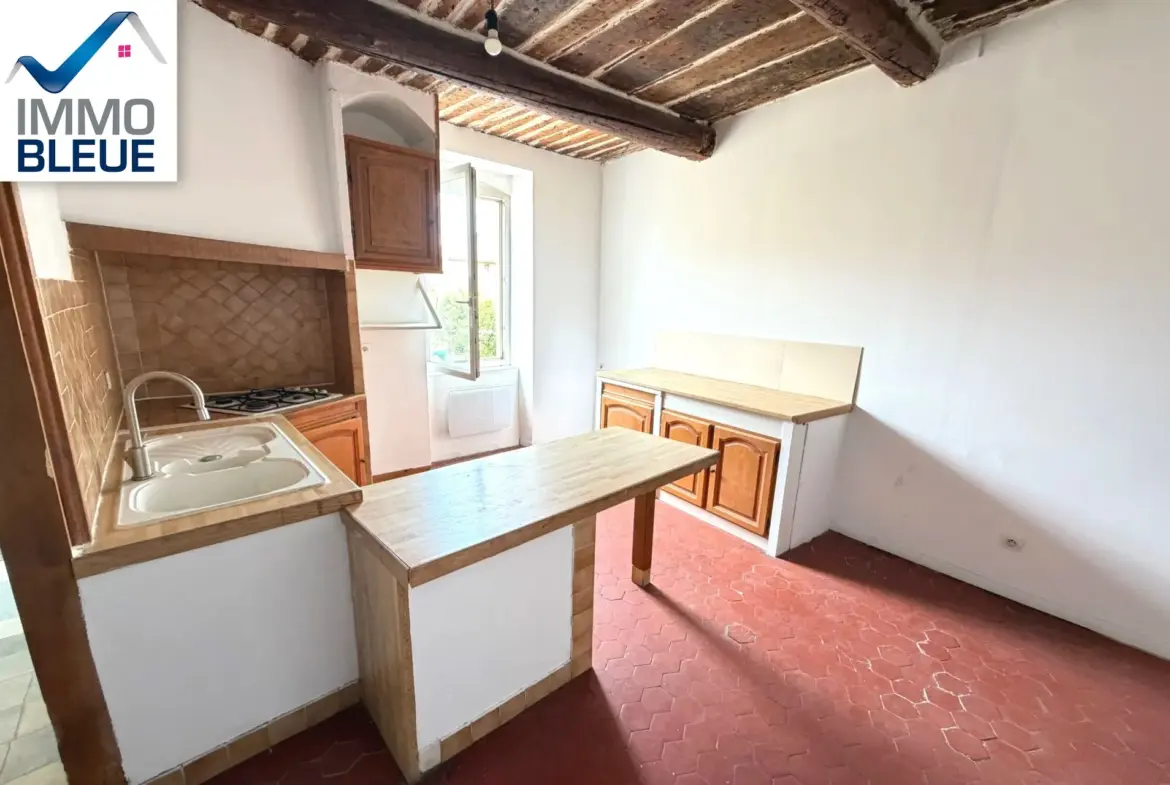 Appartement 2 pièces à Rognac - Charmant et lumineux, à rafraîchir 