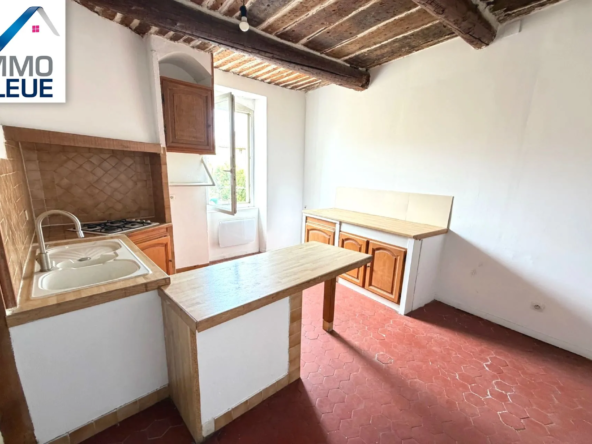 Appartement 2 pièces à Rognac - Charmant et lumineux, à rafraîchir
