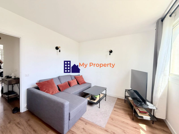 A vendre appartement T2 rénové à Houilles, 44 m² avec parking - résidence calme