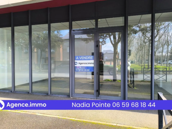 DEVANTURE Local commercial de 60 m² à Tarbes Laubadère - Vente immédiate