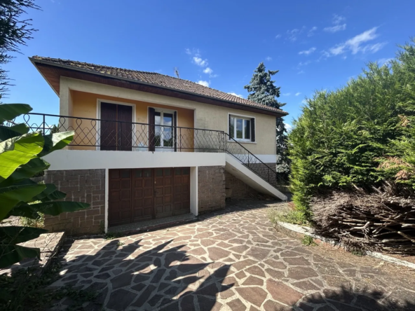 Maison à vendre à Lagraulière en Corrèze - 4 chambres, terrasse, terrain 805 m²