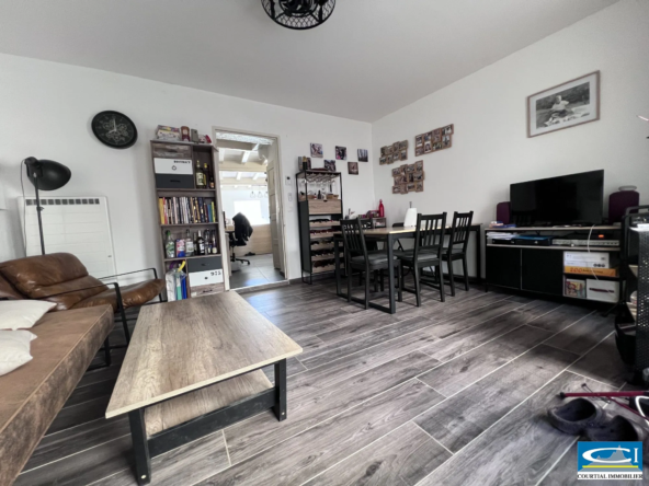 Charmante maison de village avec jardin de 200 m² à Erôme