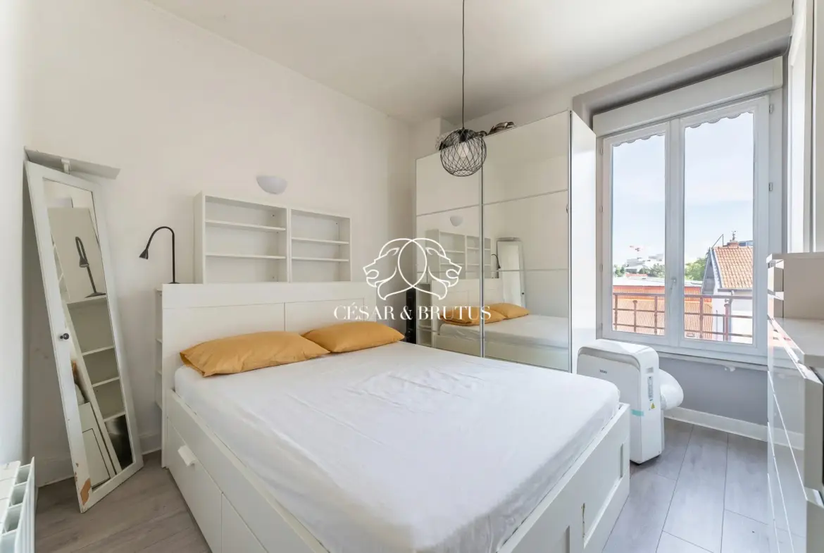 Appartement T2 lumineux avec potentiel de transformation à Lyon 69008 