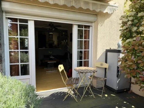 Appartement F2 avec jardin privé à vendre au centre de Drancy