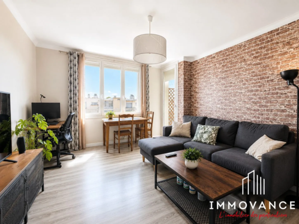 Appartement T3 traversant avec climatisation, parking et cave à Montpellier