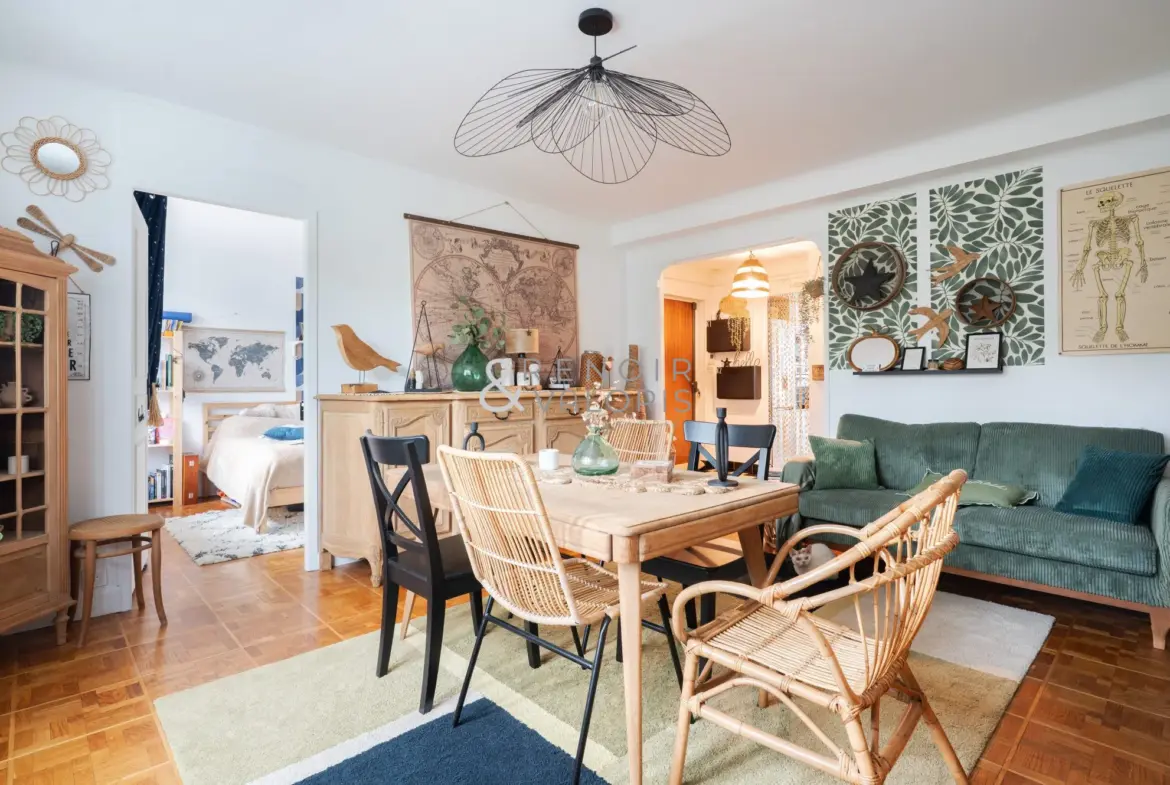Appartement 4 pièces lumineux avec deux balcons à Nancy 