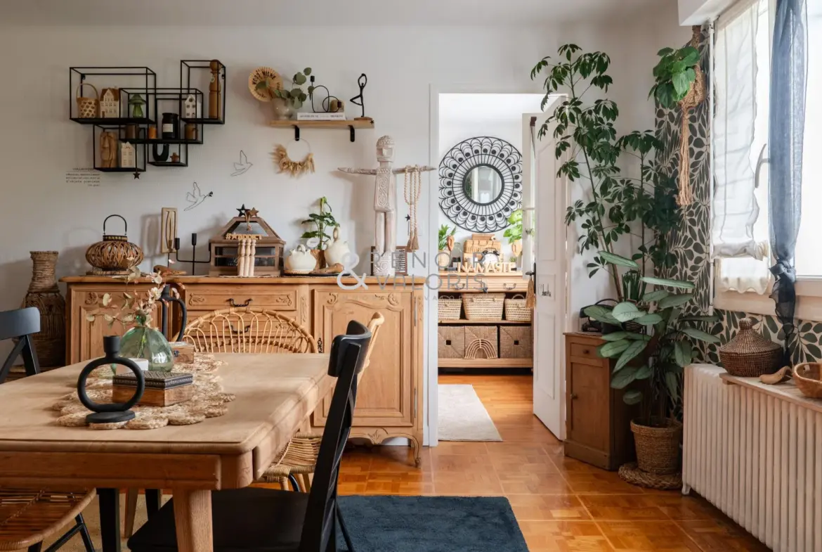 Appartement 4 pièces lumineux avec deux balcons à Nancy 