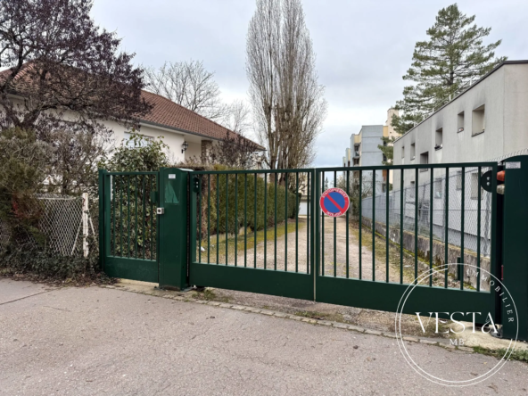 Garage sécurisé de 13 m² à Dijon - Opportunité d'investissement
