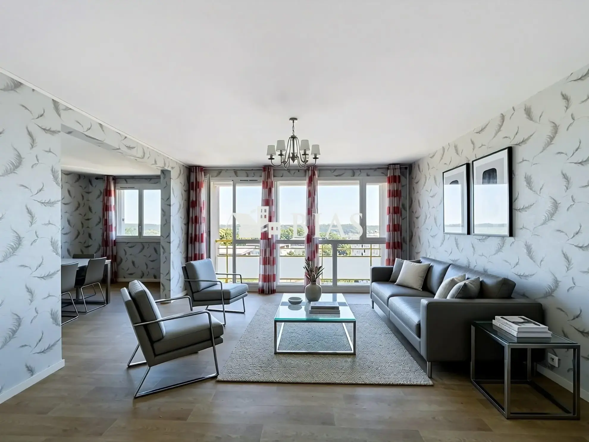 Appartement avec balcon, ascenseur et isolation extérieure à Maromme 