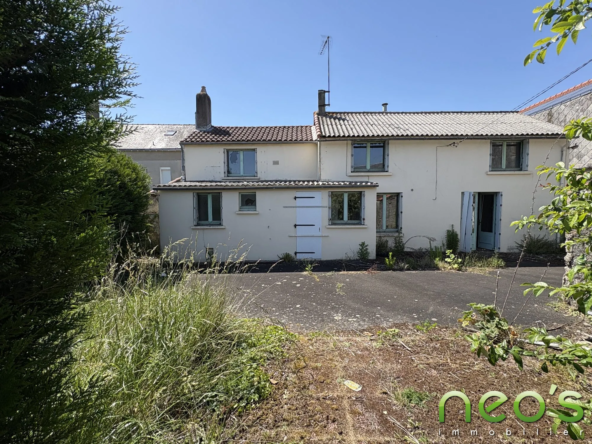 Maison à vendre à Saint-Macaire-en-Mauges avec 3 chambres et garage