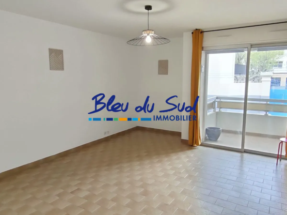 Appartement T2 lumineux avec balcon et parking à Perpignan, quartier gare
