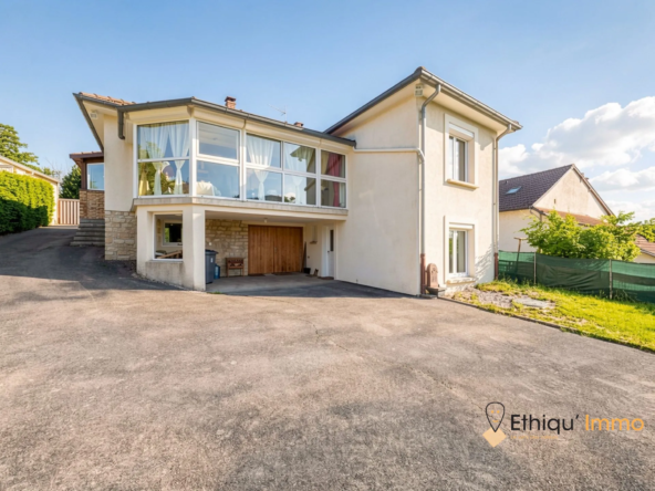 Maison de 139 m² avec 4 chambres, jardin arboré à Laferté-sur-Aube