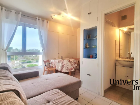 Studio à vendre à Saint-Jean de Monts proche plage de 15m² avec ascenseur