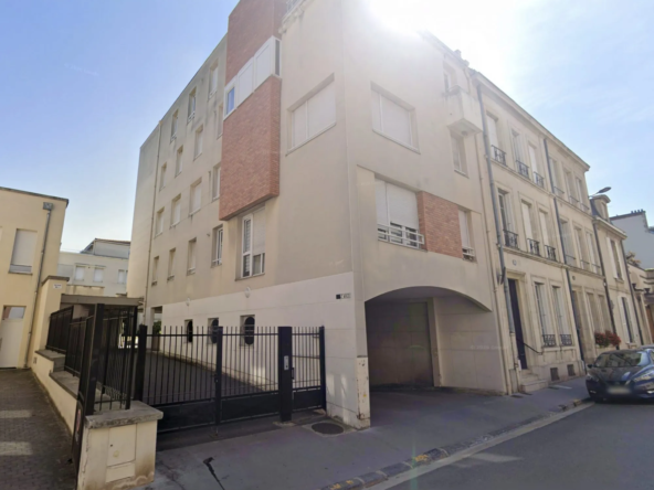 Parking sécurisé à vendre à Reims, Rue des Capucins