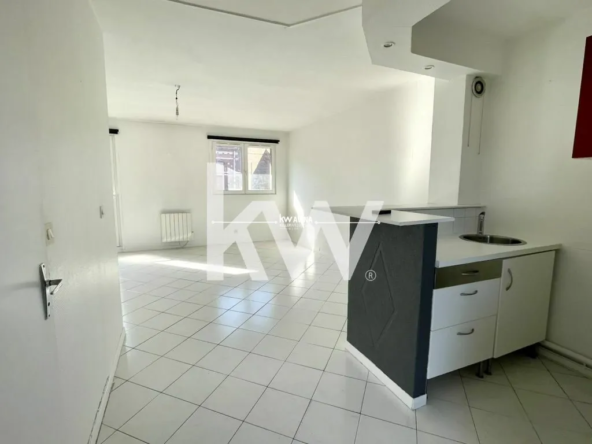 Appartement de 31 m² à Lille avec parking privé, idéal premier achat ou investissement