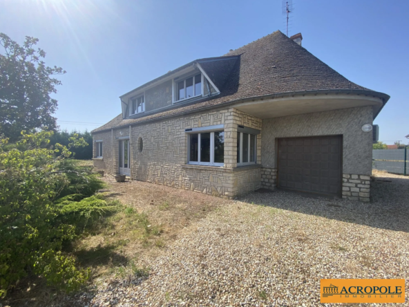 Maison familiale à Poilly-lez-Gien avec grand terrain, garage et 5 chambres