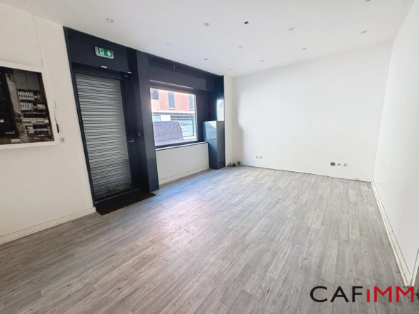 Local commercial à vendre à Caluire - 30 m² à aménager
