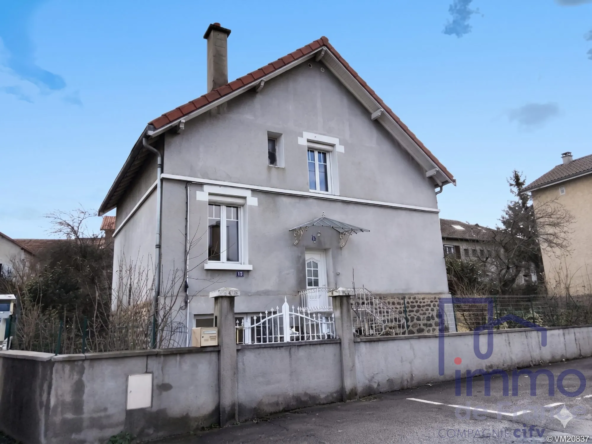 Maison à rénover de 70 m² proche centre-ville du Puy en Velay